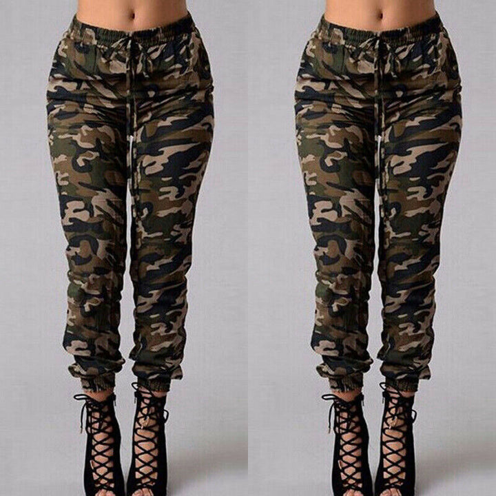 Serafina broek - Comfortabele damesbroek met camouflagepatroon - casual en modebewust