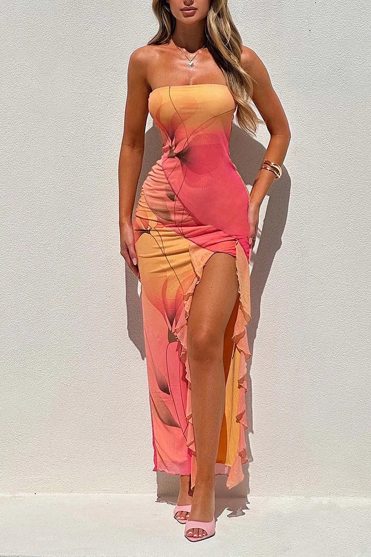 Renata - Strapless jurk met hoge split en asymmetrische print