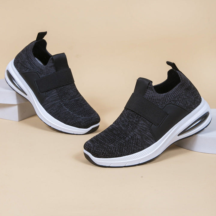 Ademende damesschoenen met slip-on stijl - Noelia