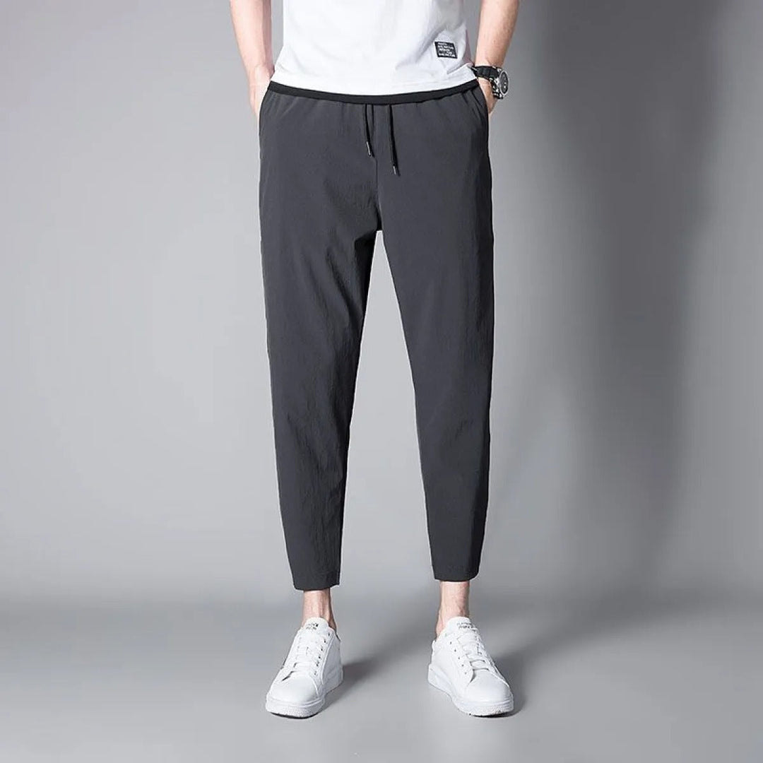 Korte herenbroek in licht, relaxed fit-materiaal - Mateo