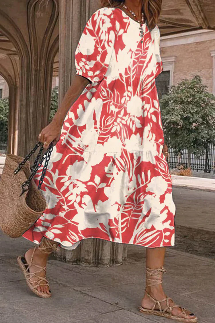 Jurk met fladderende rok ideaal voor een vrouwelijke en romantische look