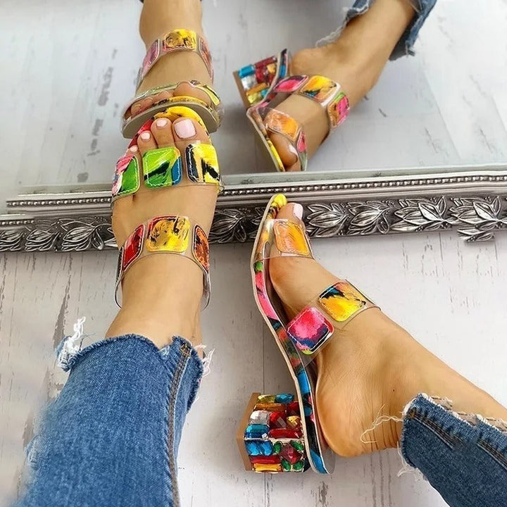 Sandalen met hoge hak en artistiek meerkleurig ontwerp - Camila