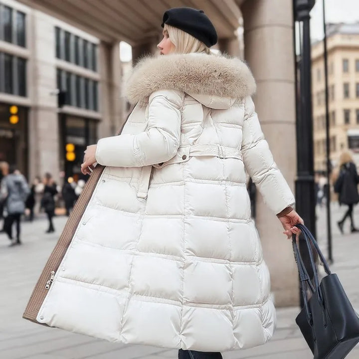 Bonnie - Dames lange winterjas met bontmuts en riem