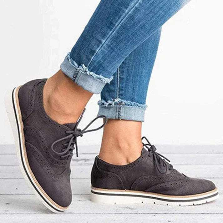 Elegante leren veterschoenen - Alisa
