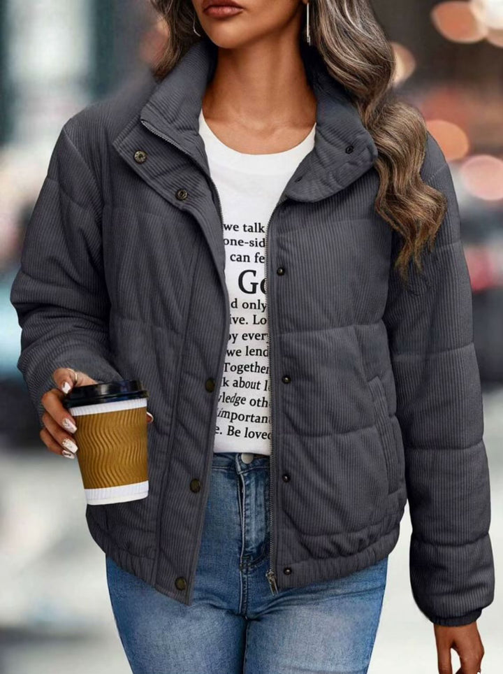 Gewatteerd coljack met geribde textuur voor dames - Svala