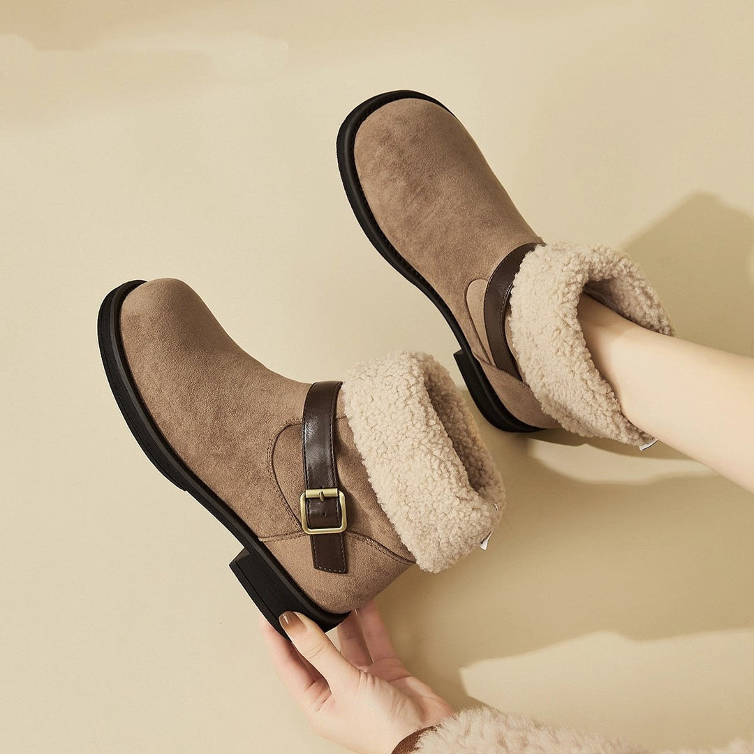 Zachte enkellaarsjes voor dames met slank silhouet - Elvane