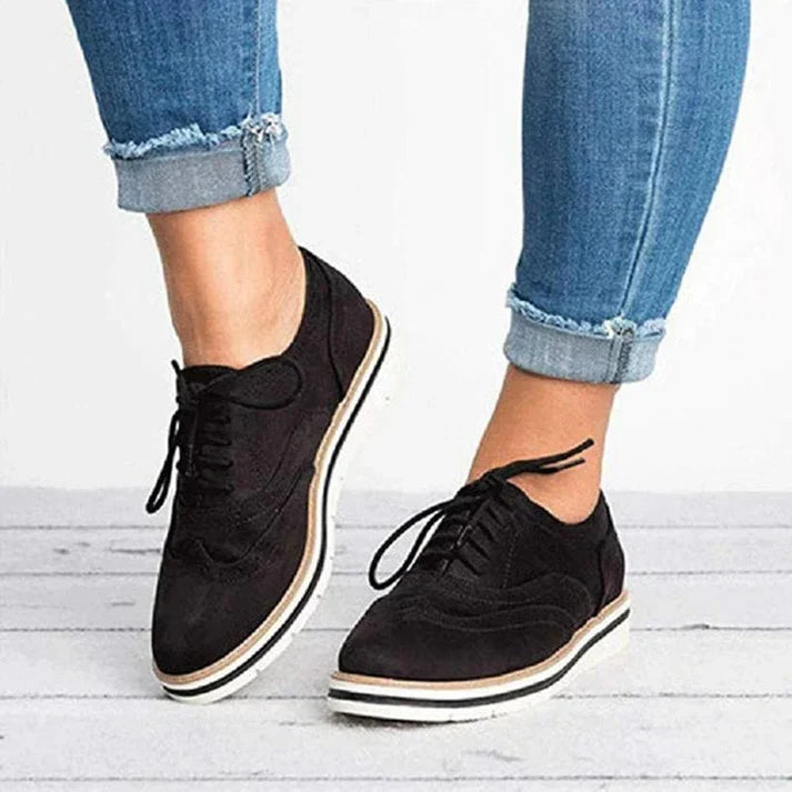 Elegante leren veterschoenen - Alisa