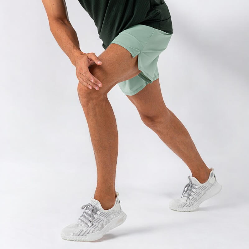 Moderne nylon herenshorts in verschillende kleuren