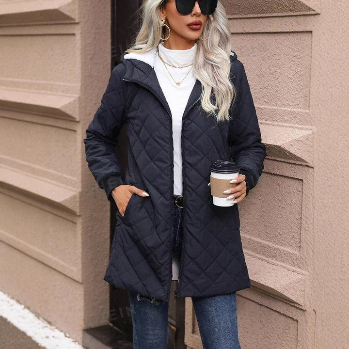 Gewatteerde damesjas met kap - Seriane