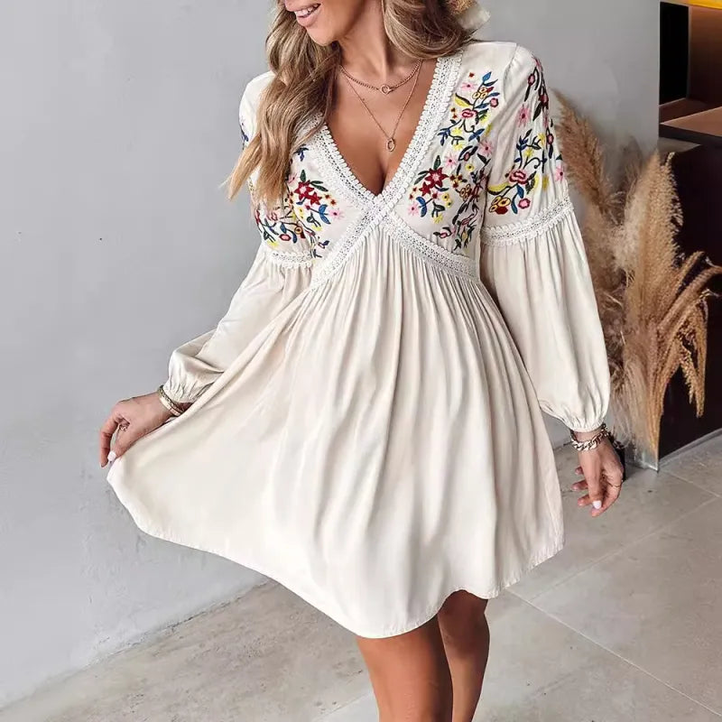 Scarlett - Bohemien kort jurkje met bloemen