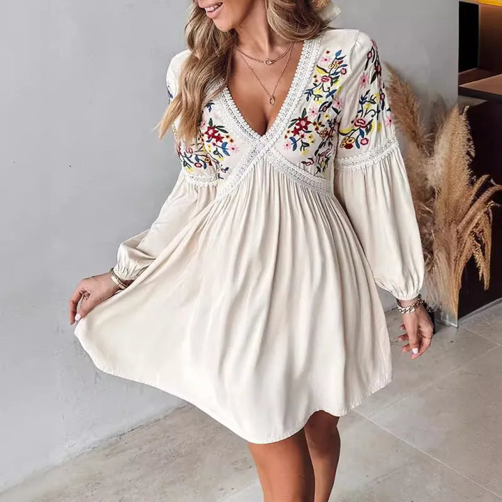 Scarlett - Bohemien kort jurkje met bloemen
