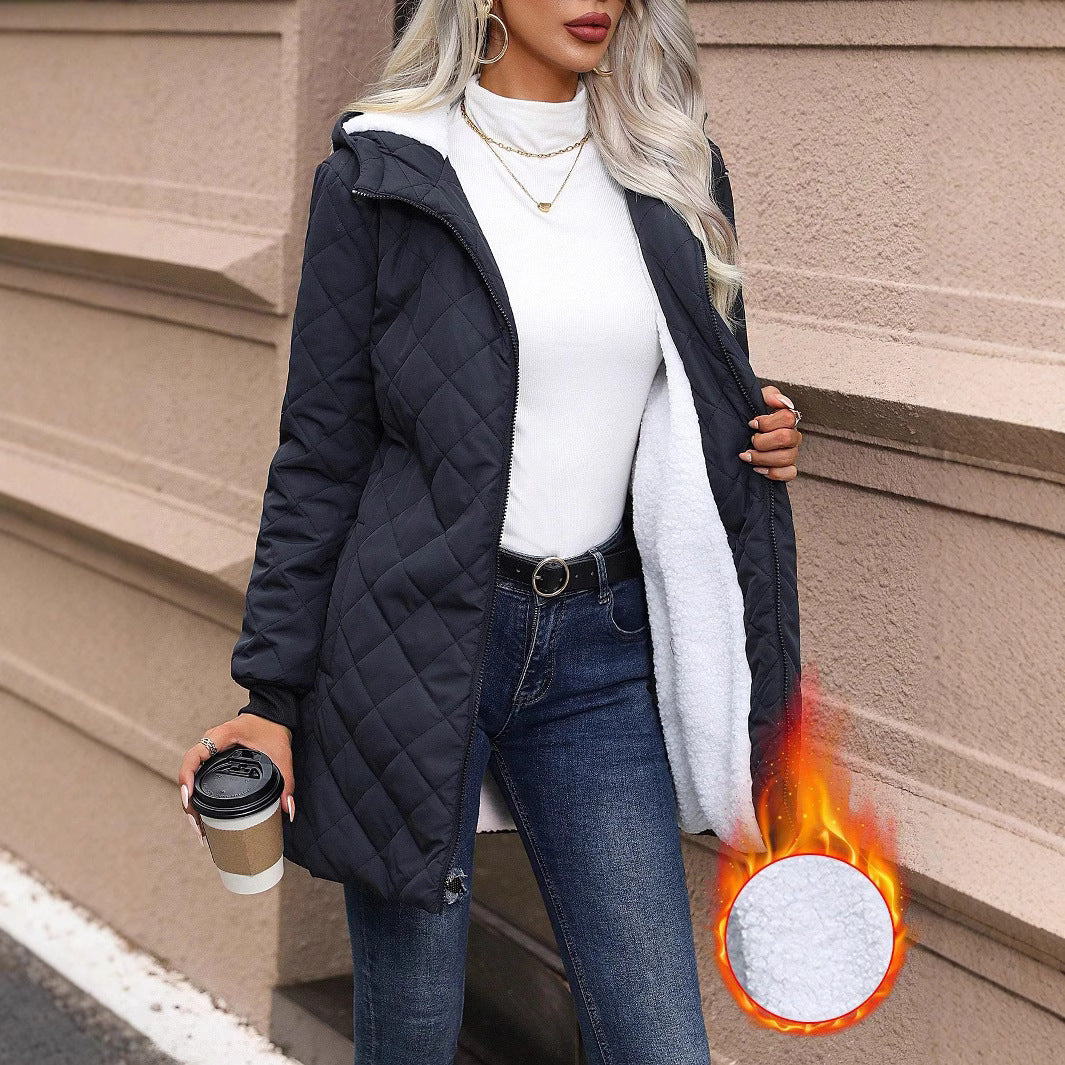 Gewatteerde damesjas met kap - Seriane