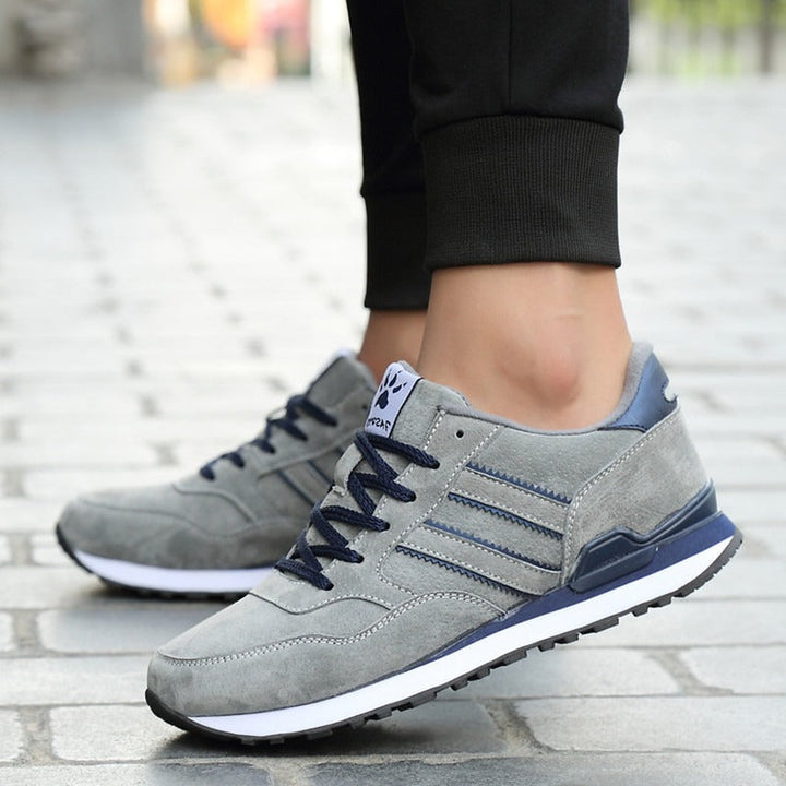 Ademende herensportschoenen met veters - Axel