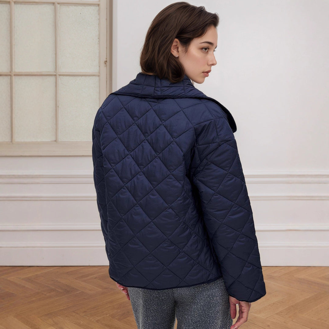 Kort gewatteerd damesjack met effect - Elnara