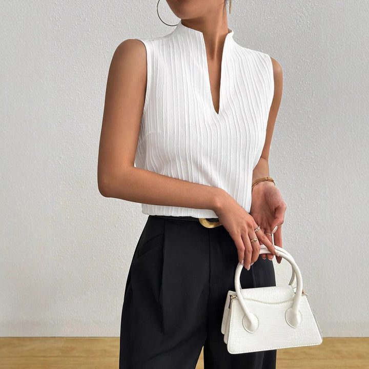 Damesblouse zonder mouwen met geribde V-hals - Anouk