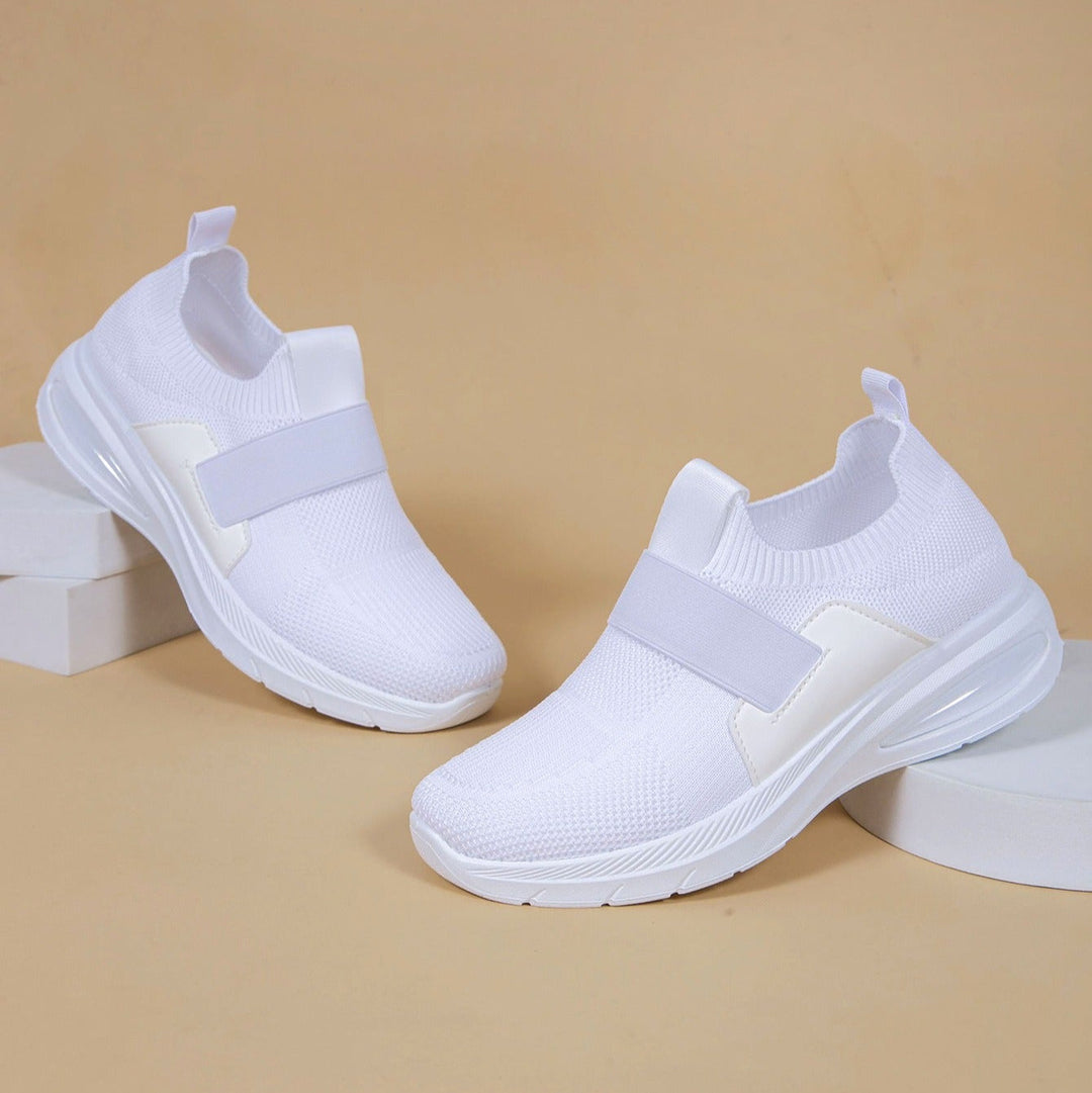 Ademende damesschoenen met slip-on stijl - Noelia