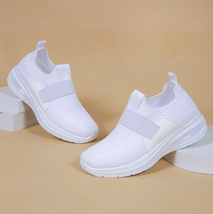 Ademende damesschoenen met slip-on stijl - Noelia
