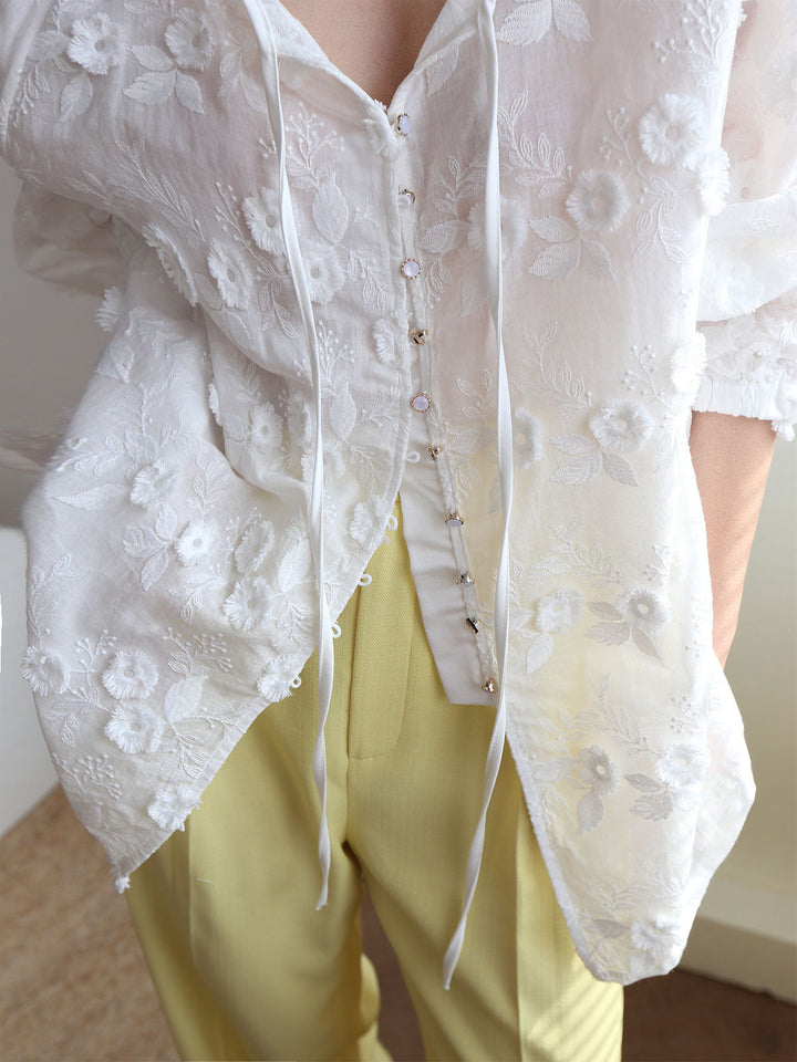 Sophie - Oversized semi-transparante geborduurde bloemenblouse