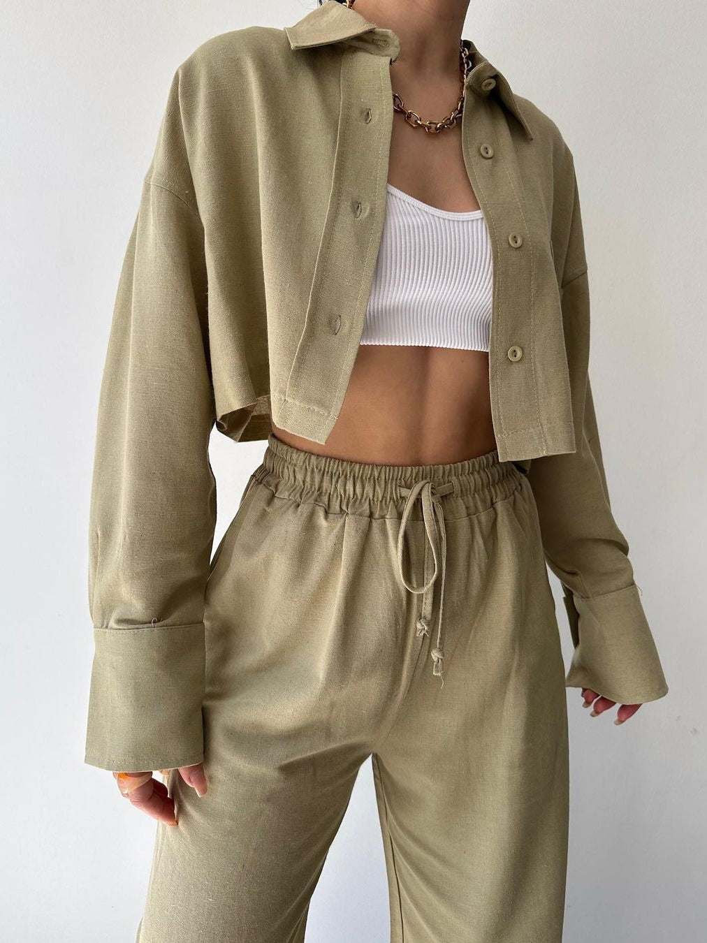 Vilma - Tweedelige top met kraag en broek met koord