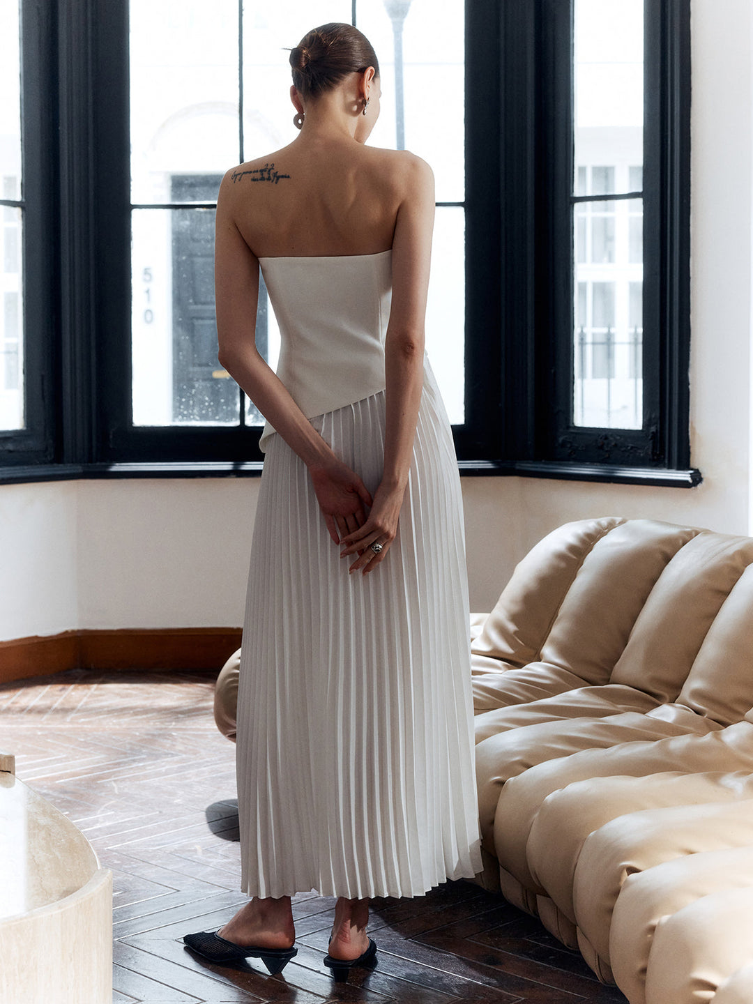Charlotte - Effen geplooide strapless splitjurk