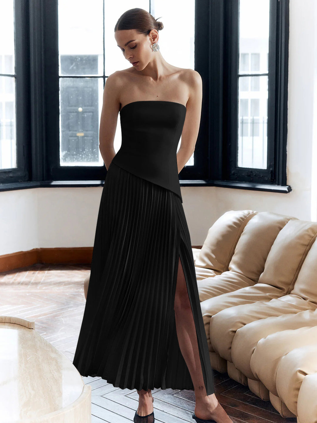 Charlotte - Effen geplooide strapless splitjurk