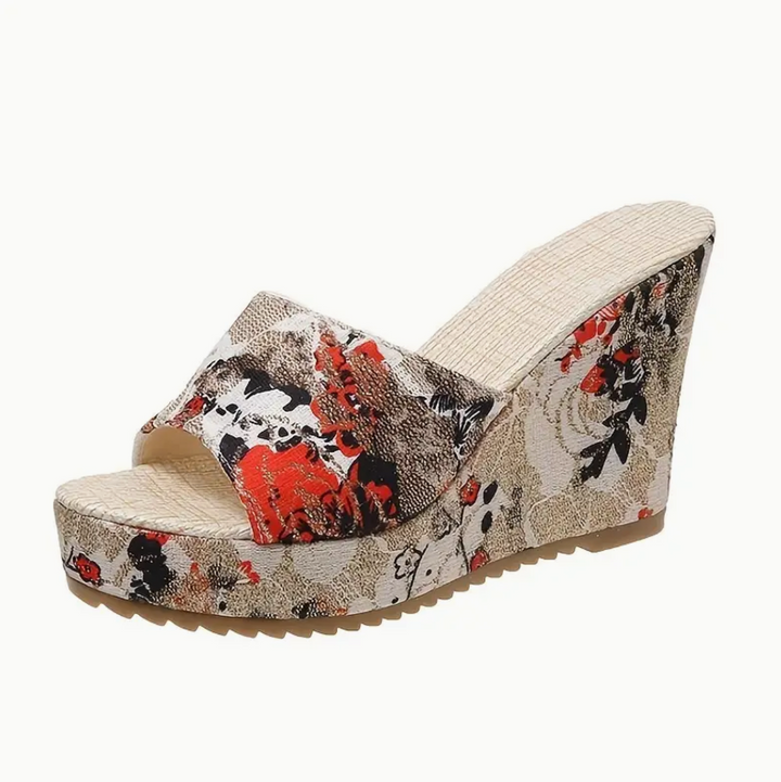 Julia - De sleehak sandalen met bloemenprint