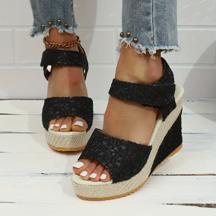 Nina - De klassieke wedge slide sandalen