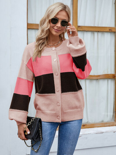 Gebreid damesvest met knopen - Coralie