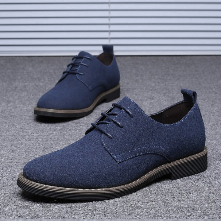 Herenschoenen van suède suède in klassieke Britse stijl - Hugo