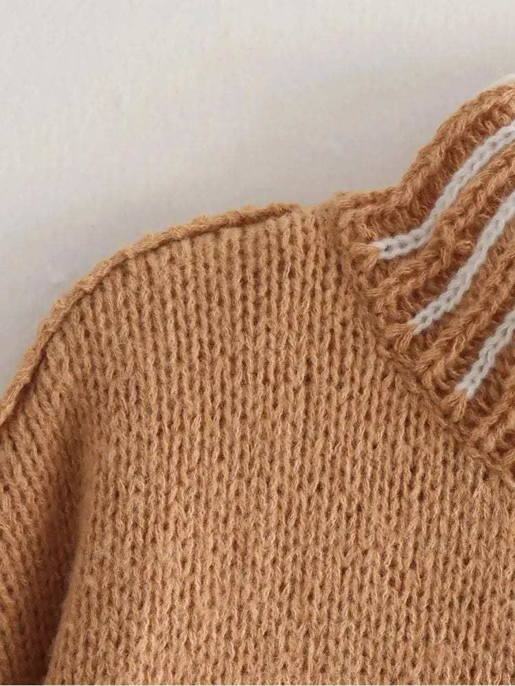 Karin - Vintage trui met hoge kraag