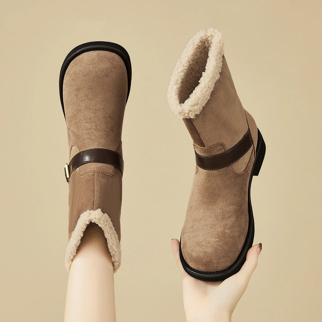 Zachte enkellaarsjes voor dames met slank silhouet - Elvane