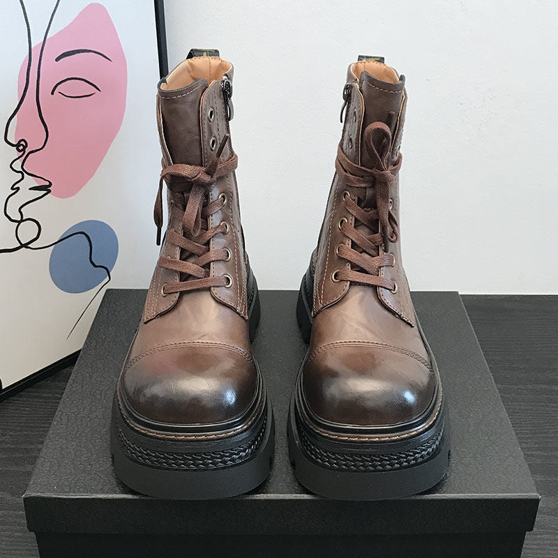 Korte dameslaarzen met stevige zool en zijrits - Elviora