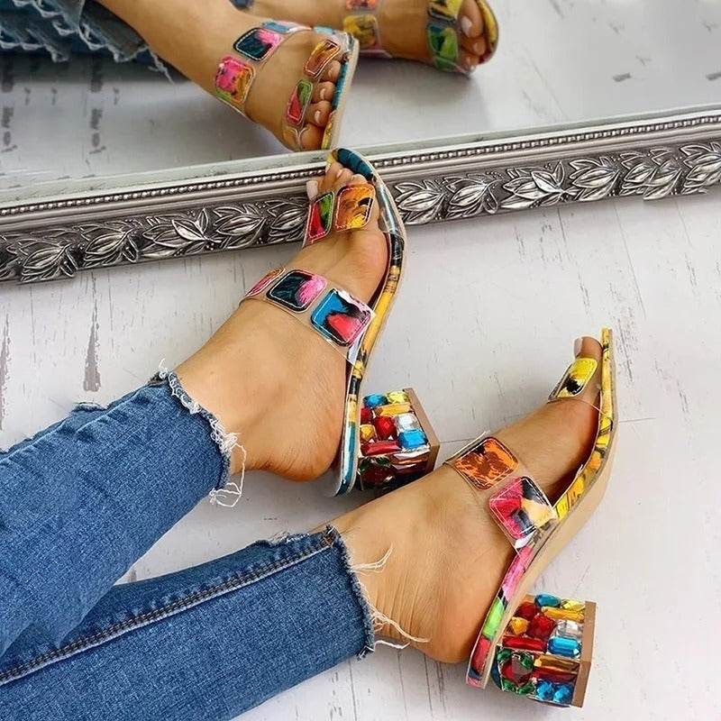 Sandalen met hoge hak en artistiek meerkleurig ontwerp - Camila