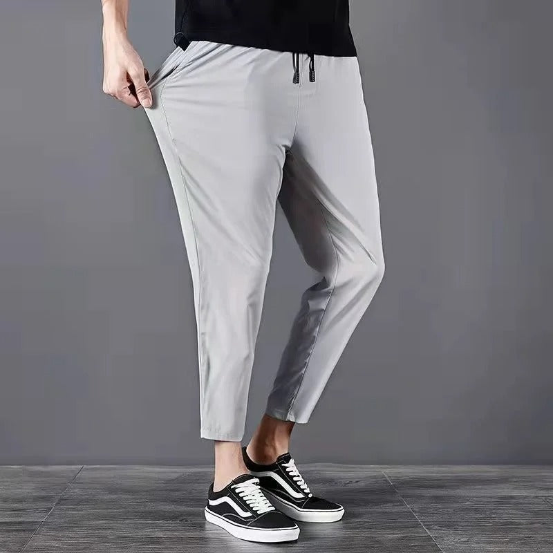 Korte herenbroek in licht, relaxed fit-materiaal - Mateo