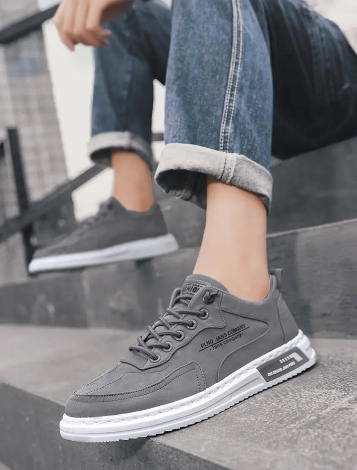 Ademende casual herentrainers olijfgroen - Milo