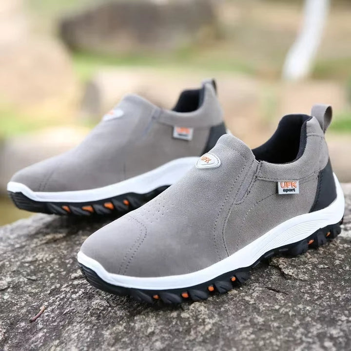 Heren outdoorschoenen Suède afwerking met trekkingzool Sportieve slip-on stijl - Martín