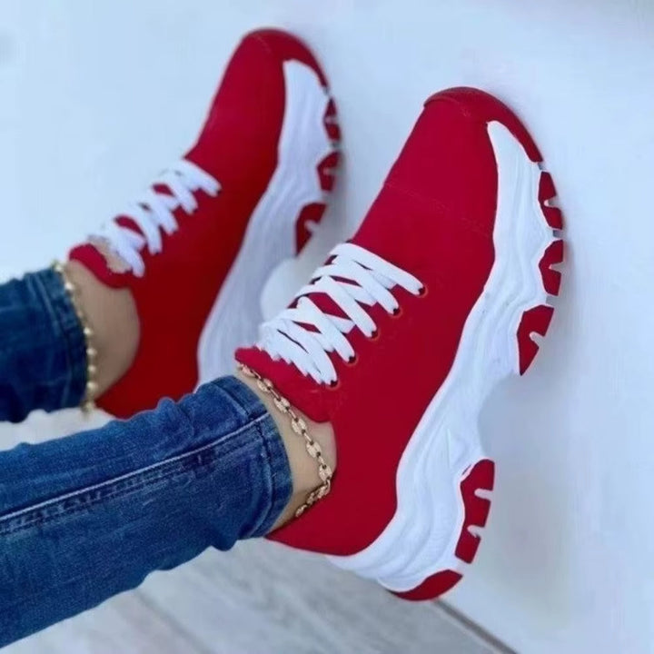 Trainers voor dames met dikke zolen en gekarteld ontwerp - Rebeca