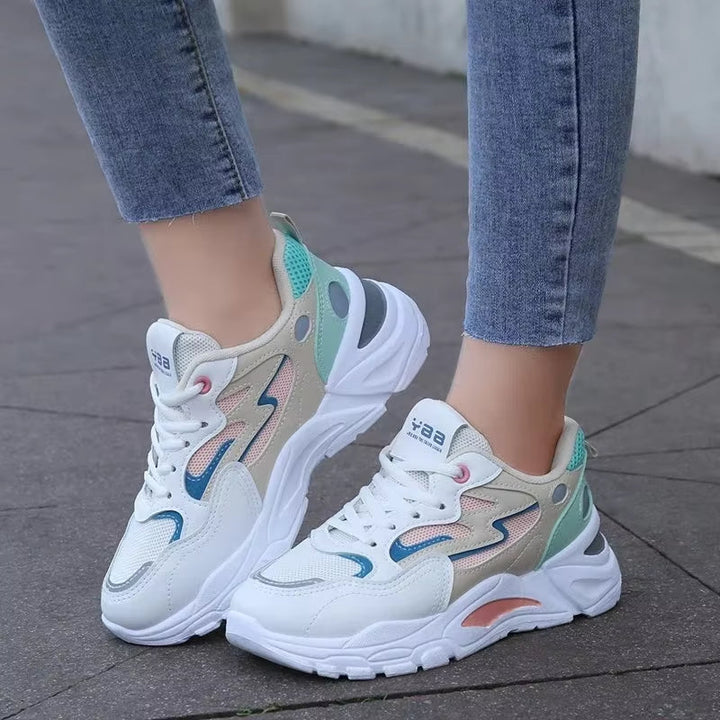 Damesschoenen van ademend mesh met dik plateau - Valeria