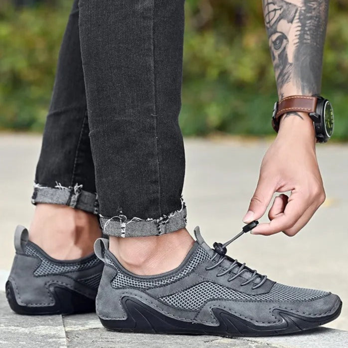 Ademende herentrainers van mesh in casual design - Elías