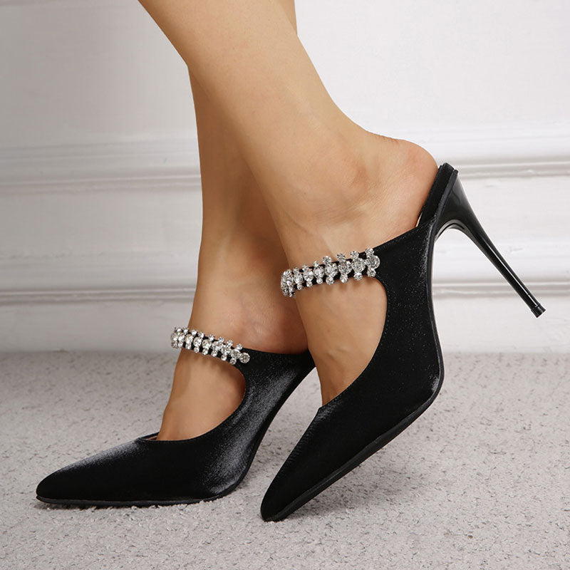 Harper - Elegante satijnen pumps