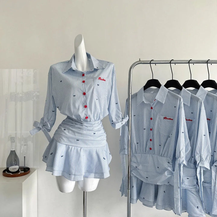 Gestreepte damesjurk met button down blouse en geplooide minirok - Norys