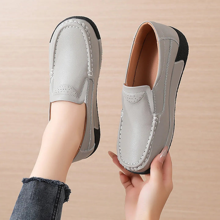 Damesschoenen in synthetisch leer met antislipzool in casual stijl - Angela