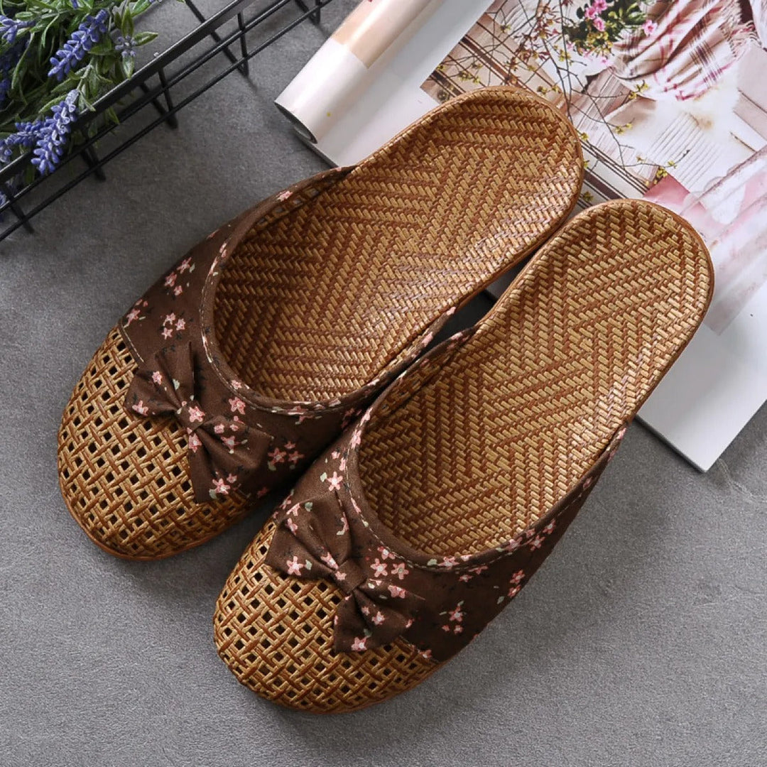 Damesslippers geweven raffia met bloemenstrik - Arumi