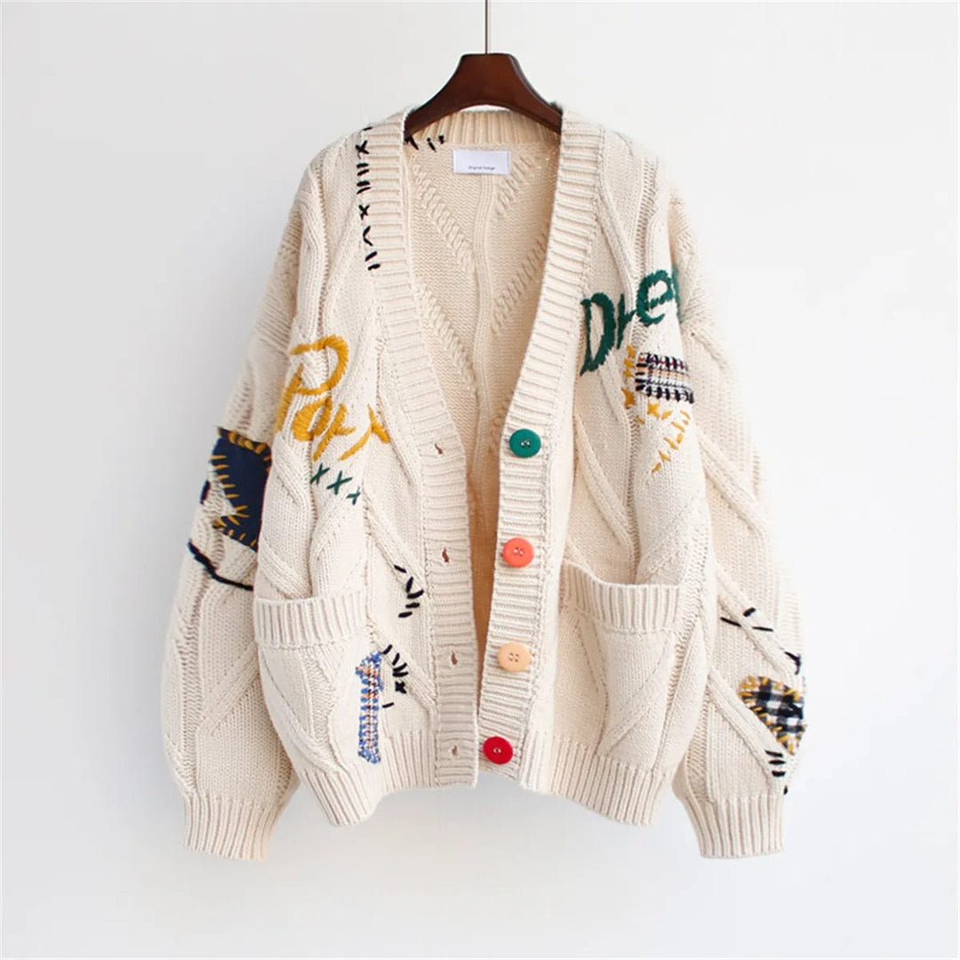 Geborduurd damesvest met oversized grof gebreid motief - Roxane