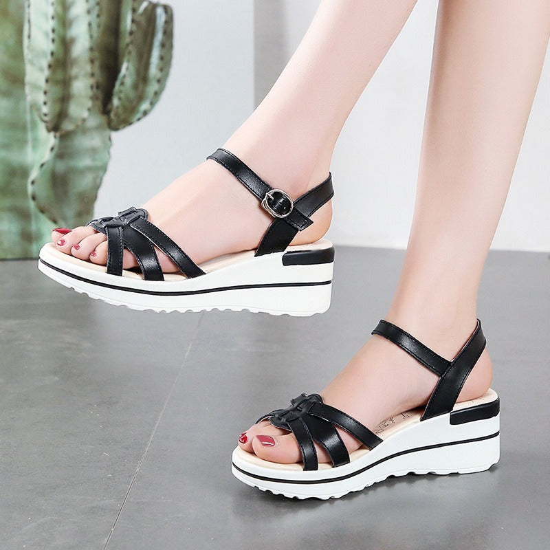 Minimalistische gekruiste dames sandalen - Irina