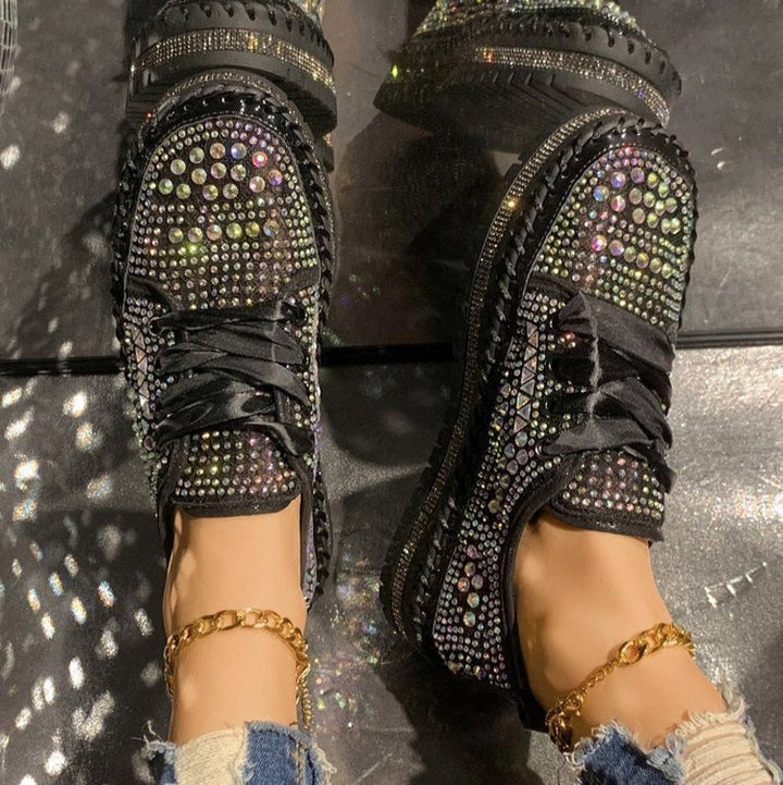 Damesschoenen met casual plateauzolen en synthetische stras - Lidia