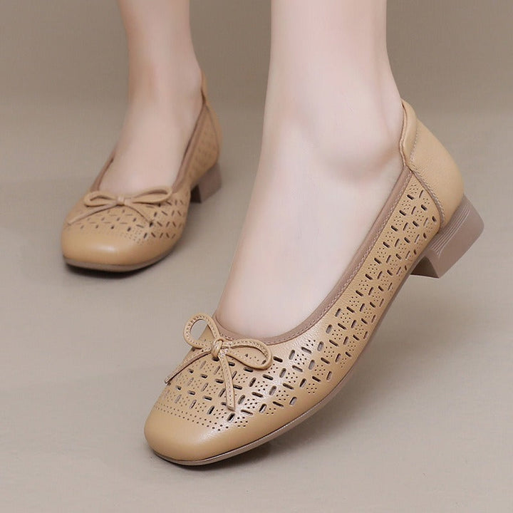 Orthopedische damespantoffels met ademende lasercut strik - Ninel