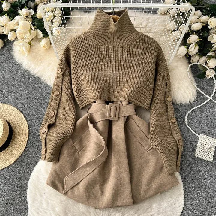 Tweedelig pak met korte gebreide rok en gilet, elegant en veelzijdig, perfect voor een eigentijdse en vrouwelijke look